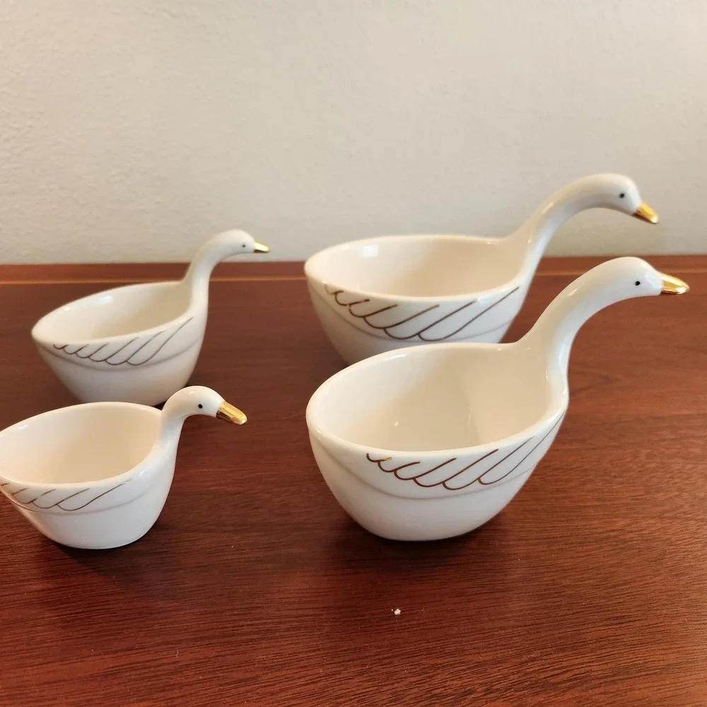 Anthropologie Swan Measuring Cups Set of 4 Goose Bird Cream Gold Ceramic